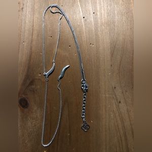 Kendra Scott Bolo Necklace .